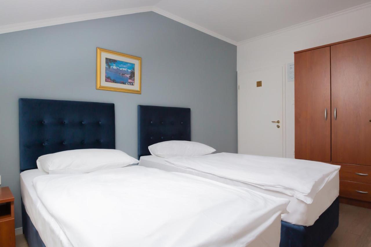 Hotel Tina 3*
